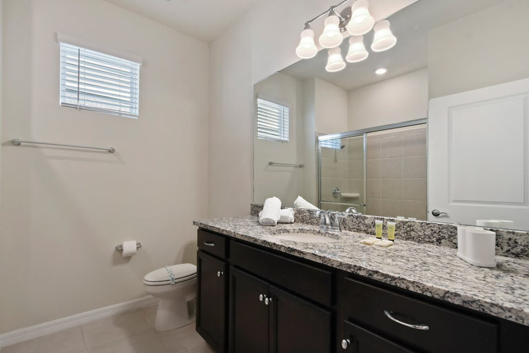 Bathroom 4, Fancy Game Theater 10br Villa W/pool/spa Disney, Polk