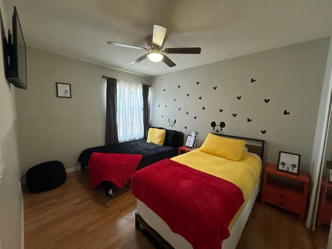 Room 3, Lyrios Vacation Rentals - The Villas, Osceola