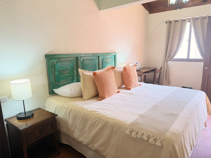 Bedroom 4, La Ermita de Santa Lucia, Antigua Guatemala