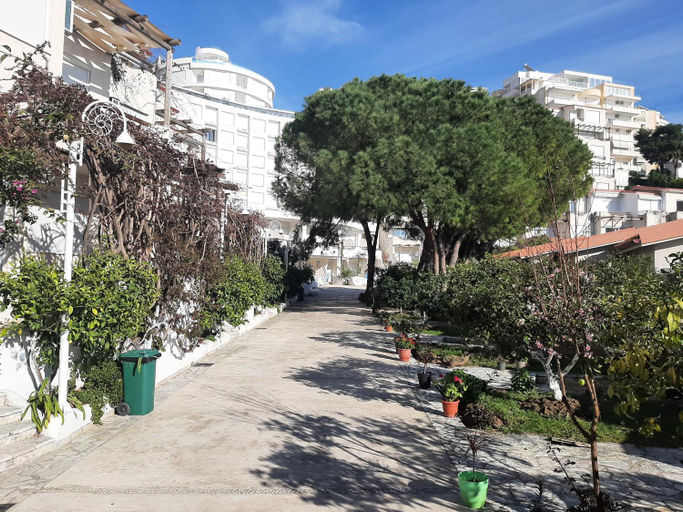 Others 3, Kela Apartment 3, Sarandës