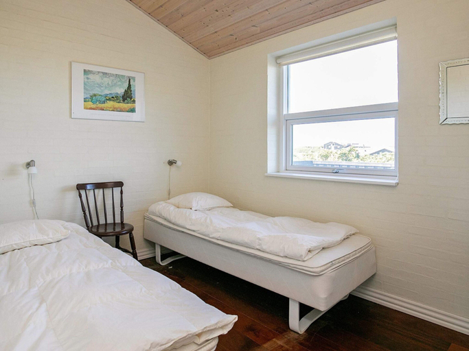 Bedroom 2, 4 Star Holiday Home in Hjorring, Hjørring