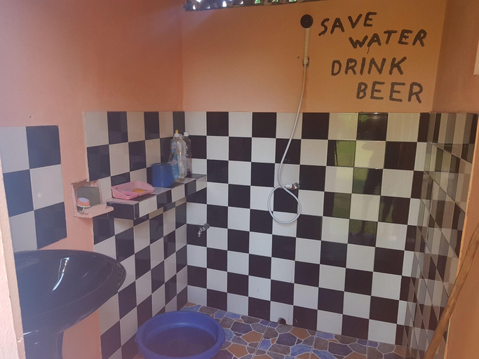 Bathroom, Riverside Camp, Atsinanana