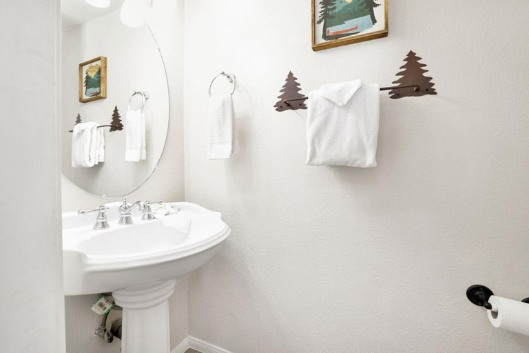 Bathroom 4, Apres Chalet #2364, San Bernardino