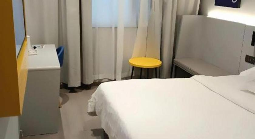 Bedroom 3, 7 Days Inn Tianjin Railway Station, Tianjin