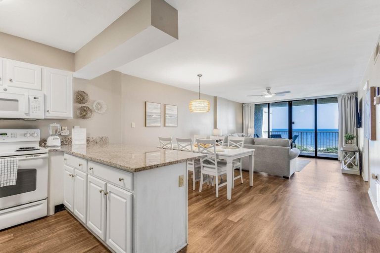 Others 5, Seaside Beach & Racquet 5917, Baldwin