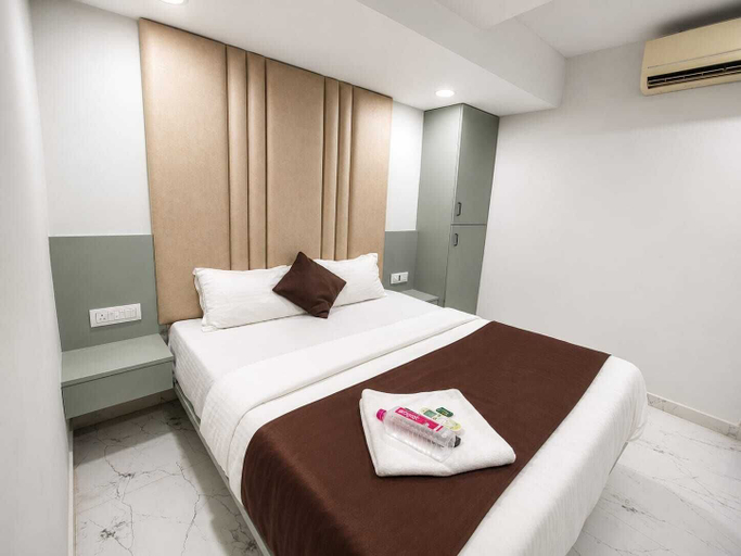 Room 2, Hotel sun sai, Ahmadabad