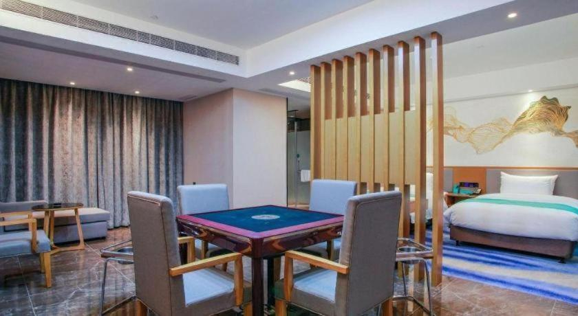 Bedroom 3, Xana Lite Huizhou Railway Station, Huizhou