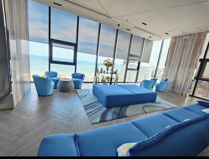 Lounge 4, Central Pattaya Sunset Bliss With Infinity Pool, Pattaya
