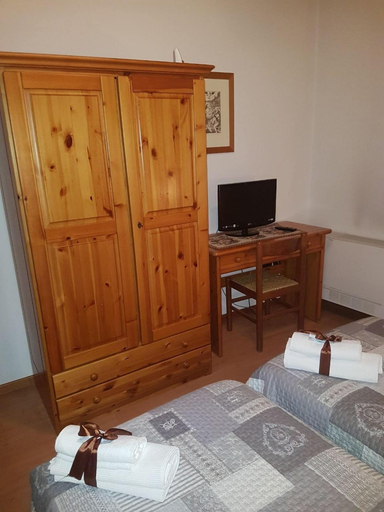 Bedroom 3, Ristorante Pizzeria al Mondo, Vicenza