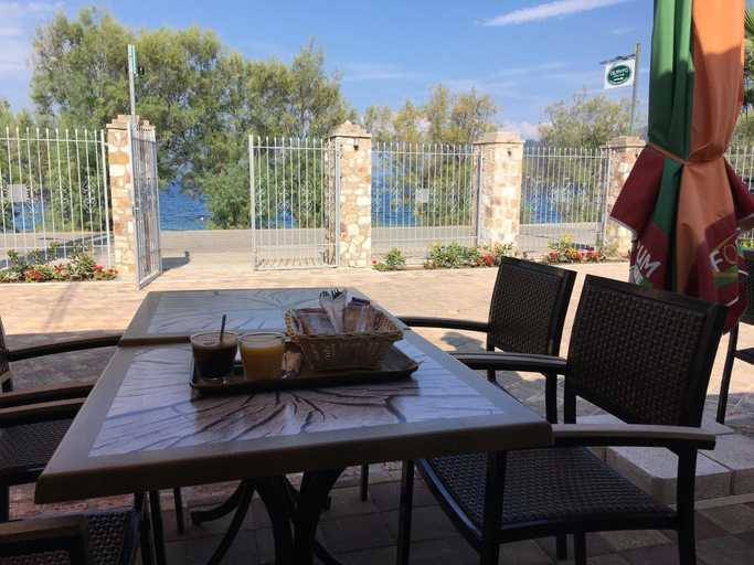 Food & Drinks, Almyra Holiday Village, Central Greece