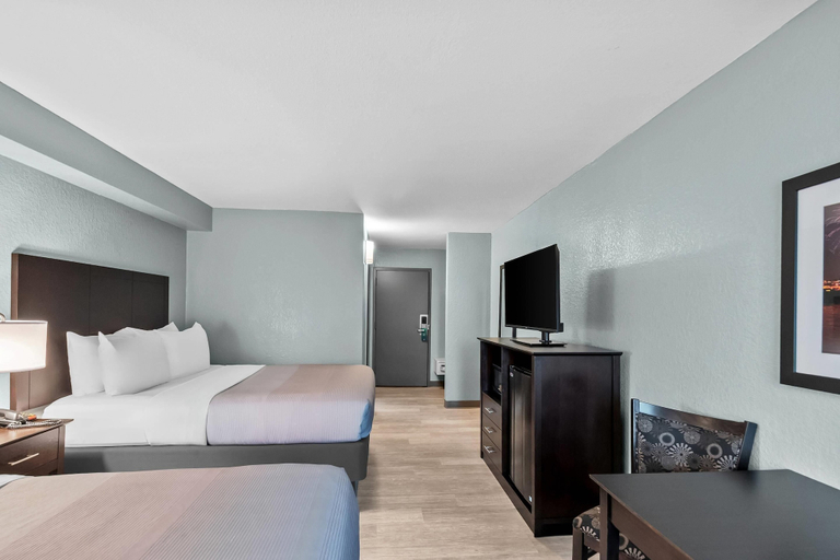 Bedroom 3, Quality Inn near Potomac Mills, Prince William