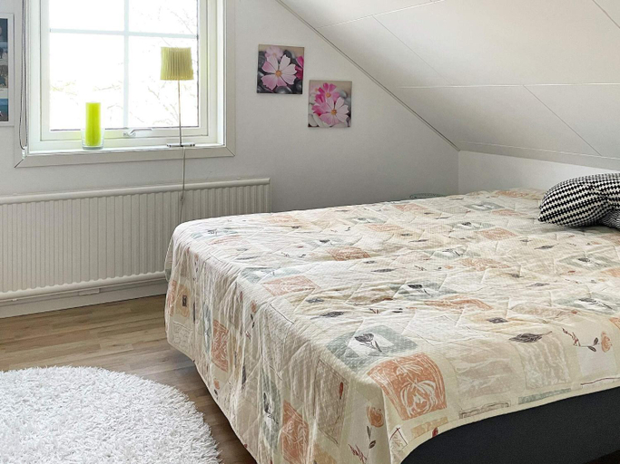Bedroom 2, person holiday home in LIDKOPING-By Traum, Lidköping