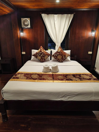 Bedroom, Bouakham Chanthasack Guesthouse, Chomphet