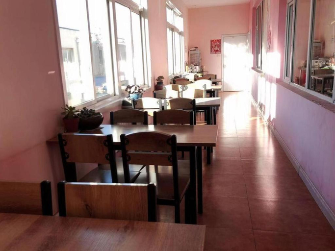 Food & Drinks, 7 Days Inn Dalian Ganjingzi District Government, Dalian