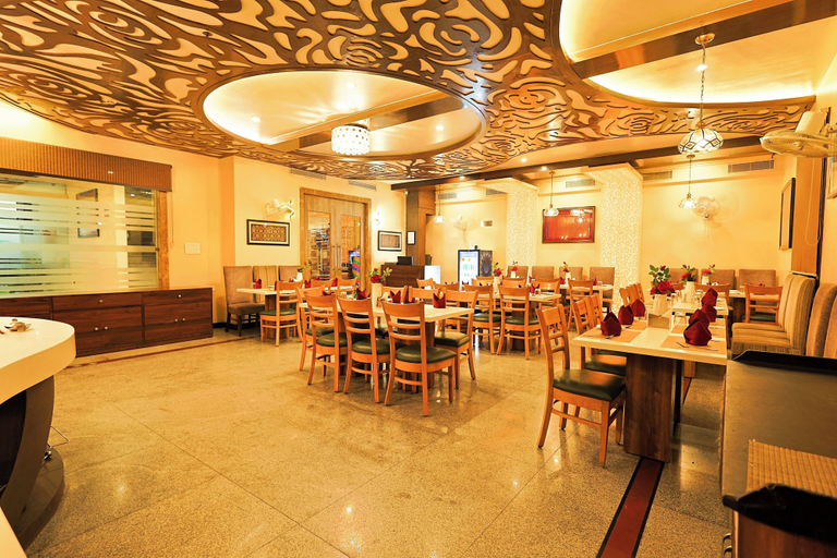 Food & Drinks 4, Hotel Silk City, Varanasi