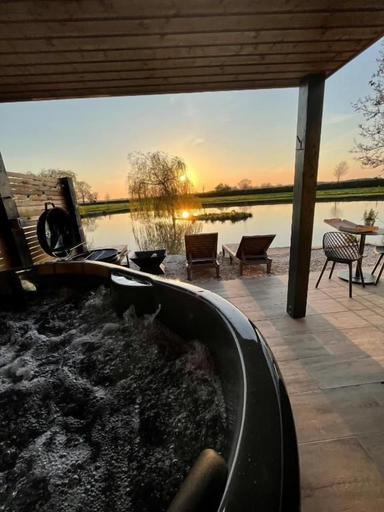 Sport & Beauty 4, New Farm Holidays, Cheshire East