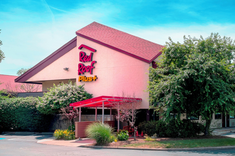 Exterior & Views 2, Red Roof Inn PLUS+ West Springfield, Hampden