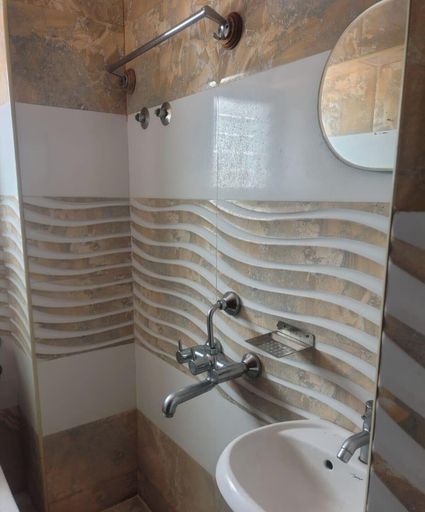 Bathroom 3, Hotel Royal Park, Coimbatore