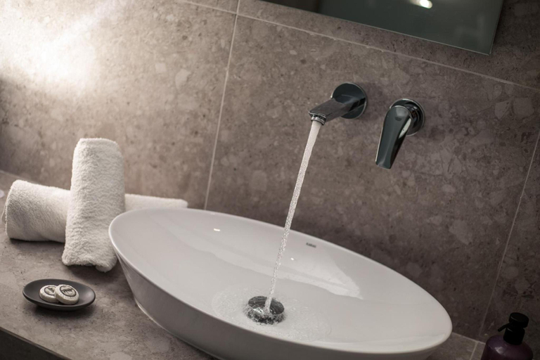 Bathroom, Dias Studios & Suites, South Aegean
