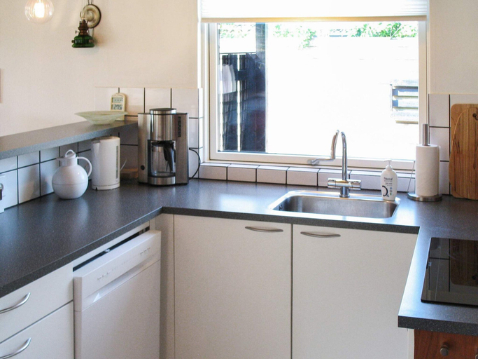 Others 4, 5 Person Holiday Home in Vaeggerlose, Guldborgsund