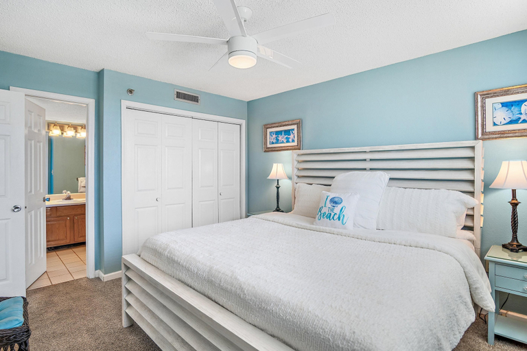 Room 4, The Islander 314 Dolphin Cove, Okaloosa