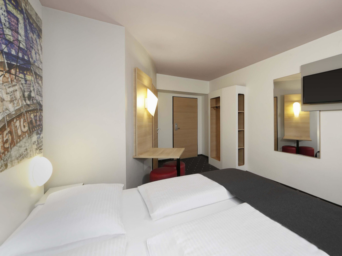Bedroom 3, B&B Hotel Berlin-Alexanderplatz, Berlin
