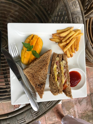Food & Drinks 5, Greenhills Guesthouse, Gandaki