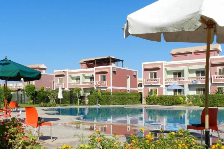 Sport & Beauty 4, Marseilia Beach 2, Al-Hammam