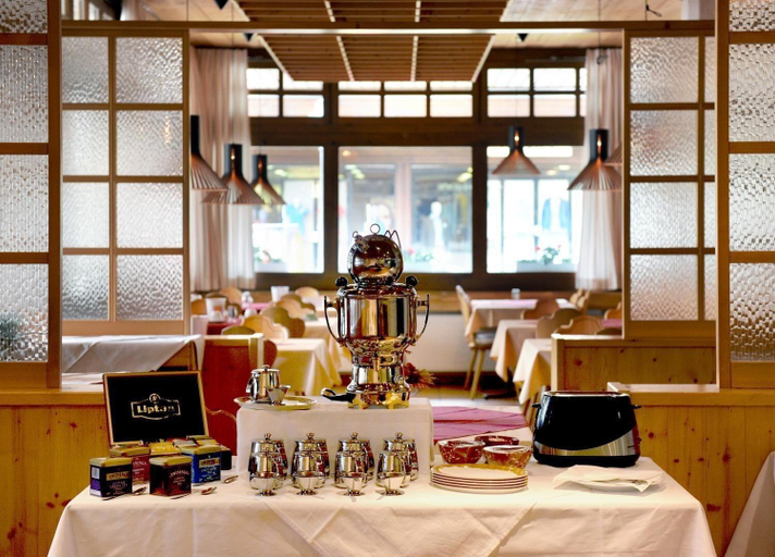 Food & Drinks 5, Hotel Sternen Budget, Obersimmental