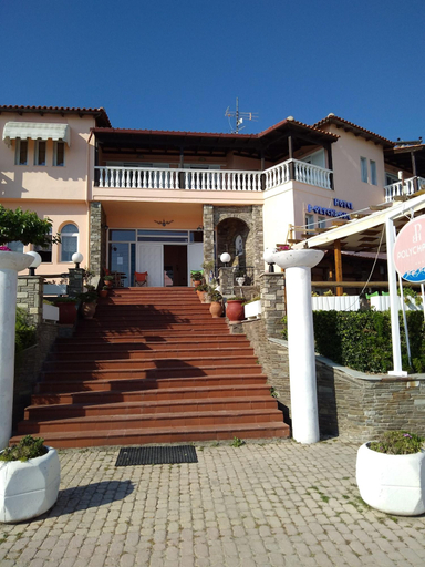Exterior & Views 2, Polychrono Beach Hotel, Central Macedonia
