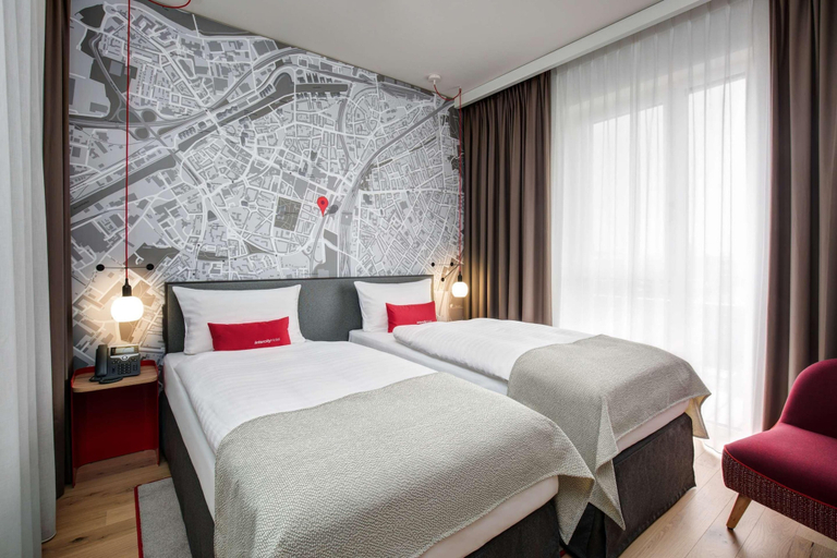 Bedroom 5, IntercityHotel Duisburg, Duisburg