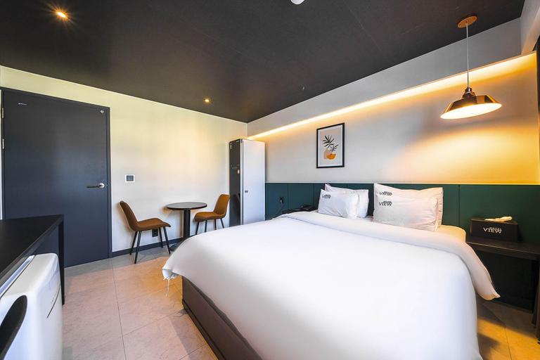 Bedroom 4, Jecheon View Hotel, Jecheon