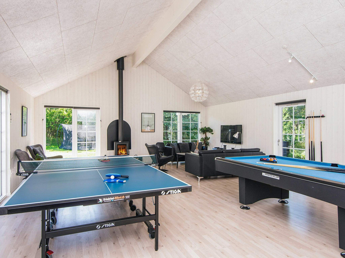 Others 5, 5 Star Holiday Home in Blavand, Varde