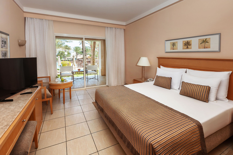 Bedroom 3, JAZ Makadi Star & Spa - Adults Only +16, Safaja