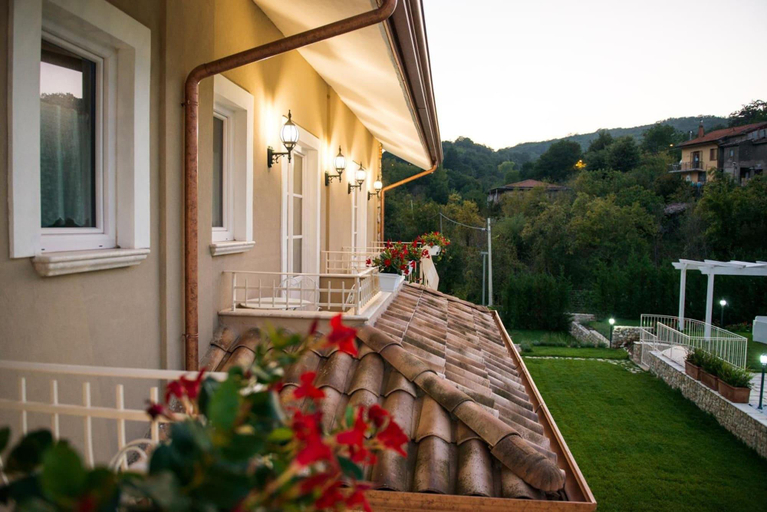 Exterior & Views 2, Marala, Avellino