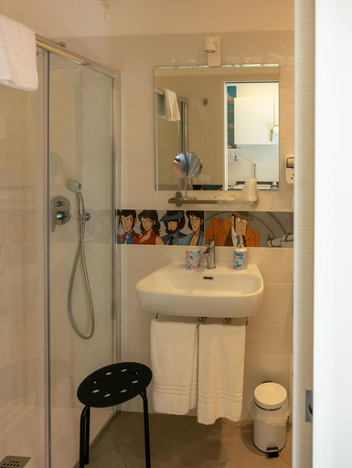 Bathroom 5, San Francesco Rooms L.T., Palermo