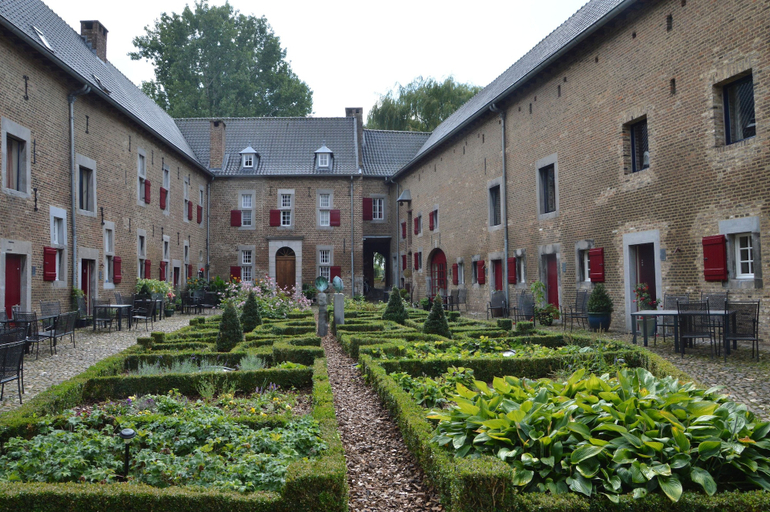 Exterior & Views 1, Villa in Mesch With Garden, Eijsden