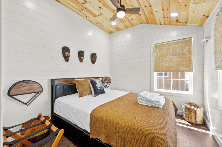 Bedroom 2, The Lodges at Eden Reserve, Grant