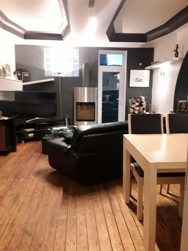 Public Area, Le Chanteraine, Namur
