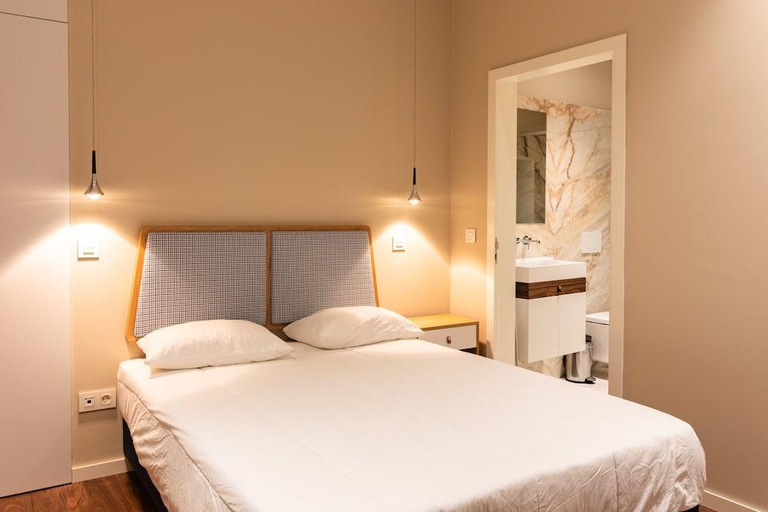 Bedroom 2, RS Porto Historic Center, Porto