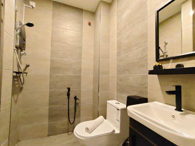 Bathroom 5, Frazel Heritage Hotel , Kota Setar