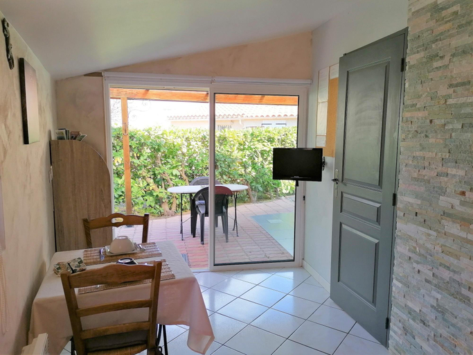 Bedroom 5, La Picholine, Pyrénées-Orientales