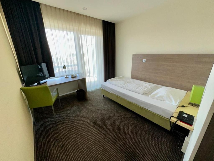 Bedroom 4, Guesthouse Fernblick, Heilbronn