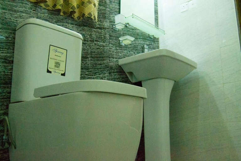 Bathroom 3, Serenity Sigiri Resort, Dambulla