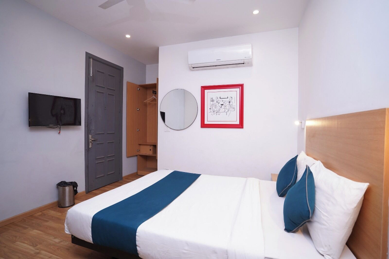 Room 3, Hotel Ashok Residency, Gautam Buddha Nagar