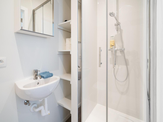 Bathroom 5, Romantic apartment in Antwerp Centre, Antwerpen