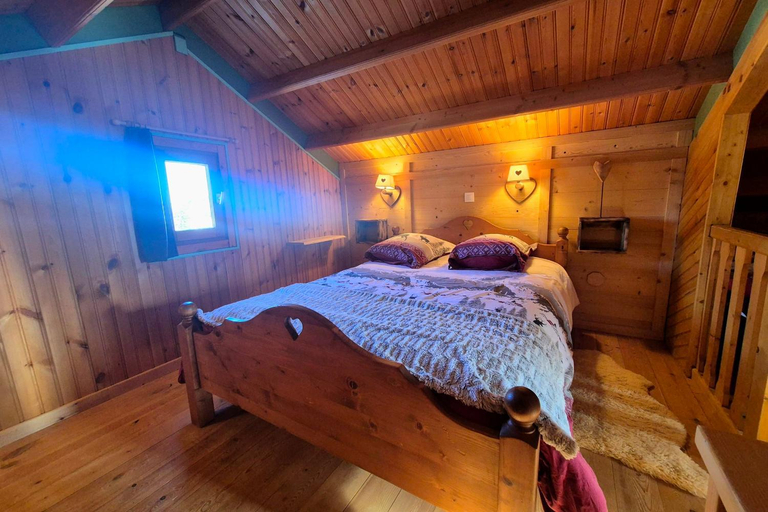 Bedroom 2, Chalet Les etoiles vue Mont Blanc, Savoie