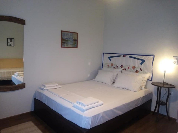 Bedroom 2, Beautiful Petrino 1880, Central Macedonia