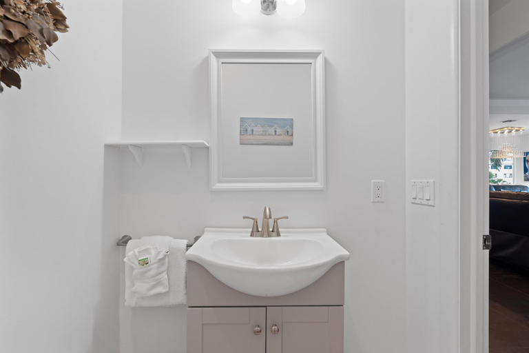 Bathroom 3, Sabal Palms, Lee