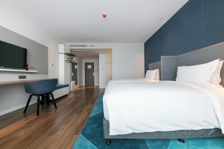 Bedroom 5, Holiday Inn Express SHANGHAI TANGZHEN by IHG, Shanghai